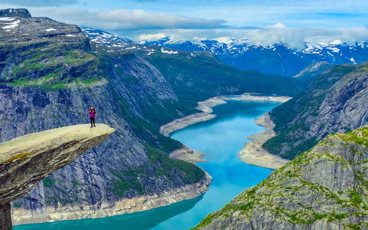 Trolltunga