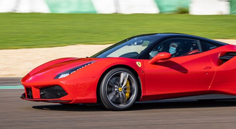 Billet Pilotage d'une Ferrari 488 GTB - Circuit du Roussillon