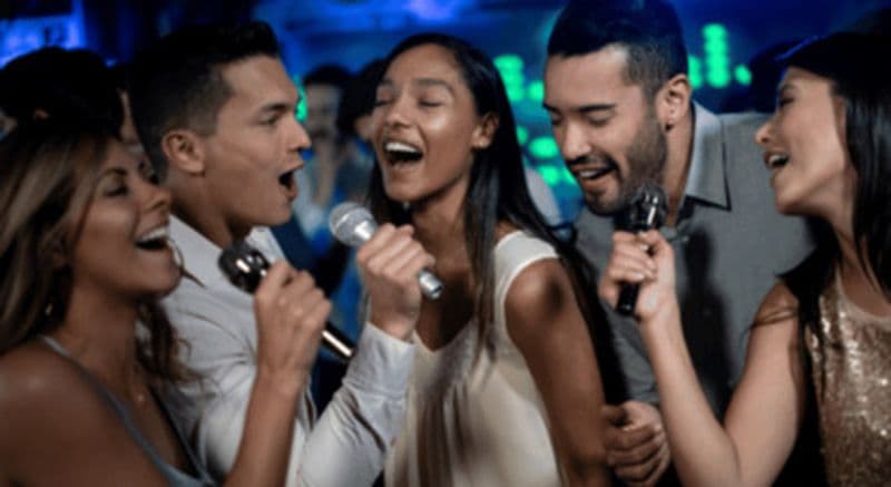 Karaoké et blind-test à Orange