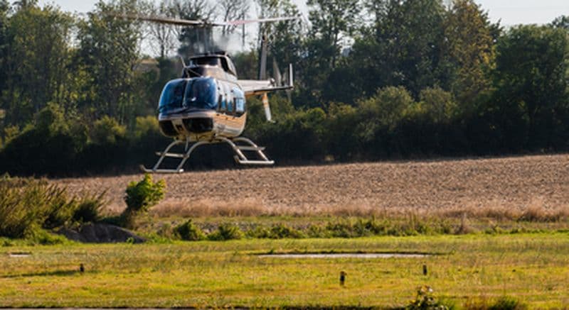 Vol en hélicoptère près de tours - survol du château Chenonceau