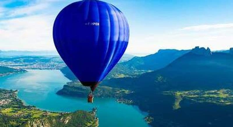 Baptême de l'air en Montgolfière au dessus d'Annecy