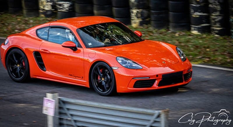 Pilotage de 2 GT : Porsche Cayman S 718 et Ferrari 488 GTB - circuit de Pouilly-en-Auxois