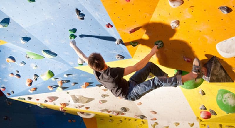 Salle d'escalade indoor à Strasbourg