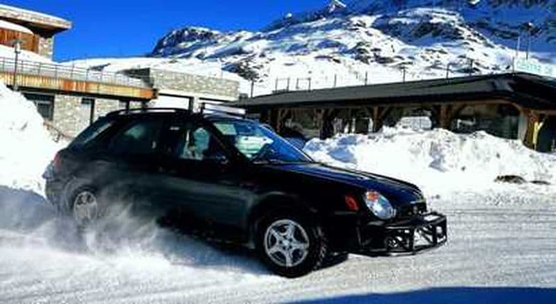 Conduite sur Glace à l'Alpe d'Huez : Stages, Cours et Baptêmes