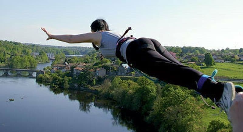 Saut à l'élastique au Viaduc de l'Isle Jourdain