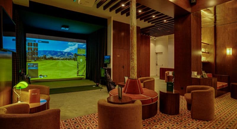 Simulateur de Golf et apéro à Paris 17ème