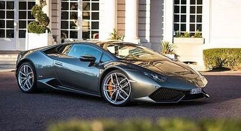 Baptême ou pilotage sur route en Lamborghini Huracan à Tours