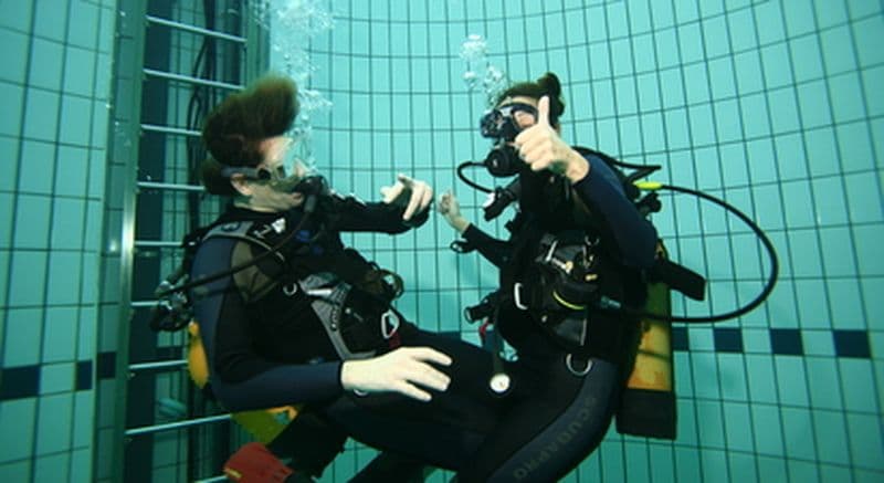 Formation Niveau 1 de plongée international Open Water diver ssi à Villeneuve-la-Garenne