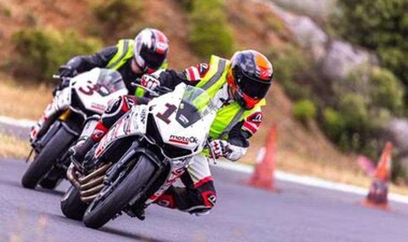 Billet Stage pilotage moto près de Montpellier - Circuit de Brissac