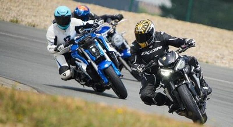 Stage de pilotage en moto personnelle - Circuit Fay-de-Bretagne