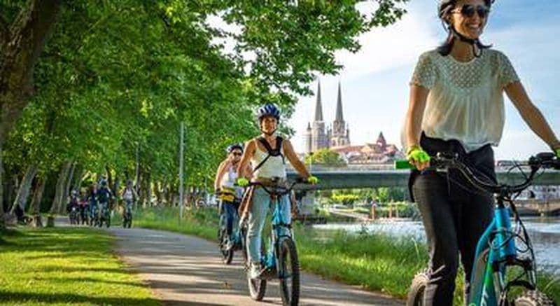 Billet Balade guidée en trottinette électrique au bord de la Nive et dégustation de tapas à Bayonne