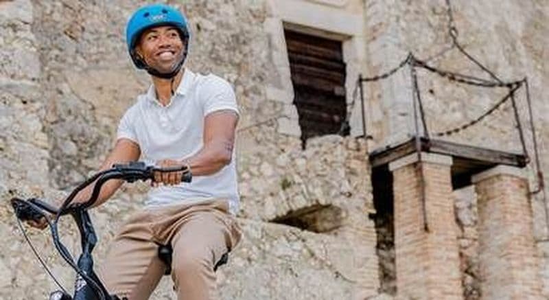 Billet Excursion d'une journée en famille : Nice à Antibes le long de la mer en vélo électrique