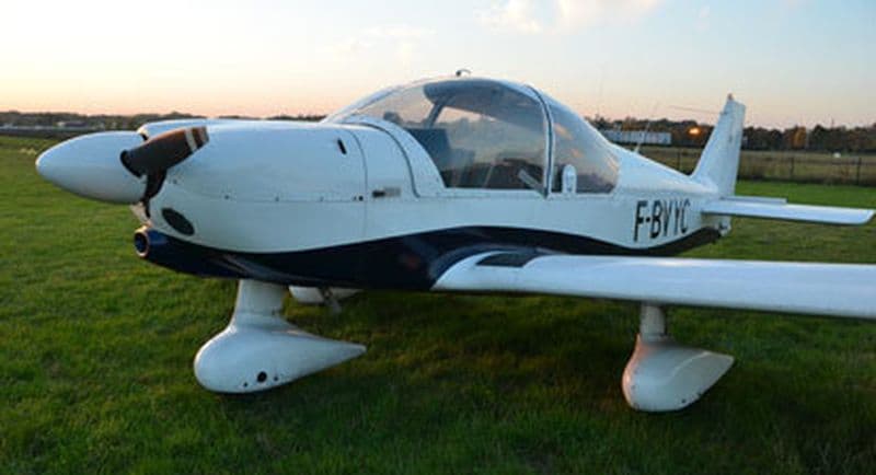 Billet Survolez Vaux-le-Vicomte, Fontainebleau et Disney lors d'un vol partagé à deux depuis Lognes