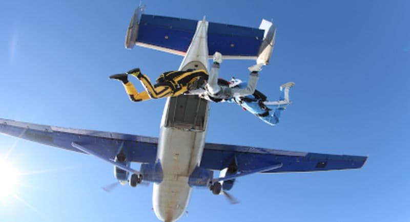 Saut en Parachute Tandem près de Nantes
