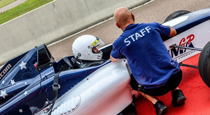 Billet Pilotage d'une Formule 4 - Circuit du Roussillon