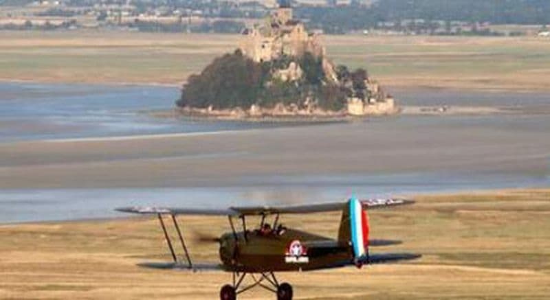 Baptême de l'air en avion biplan Stampe SV4-RS près de Saint Malo