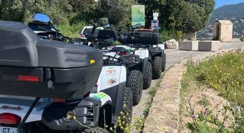Randonnée en Quad électrique près de Fréjus