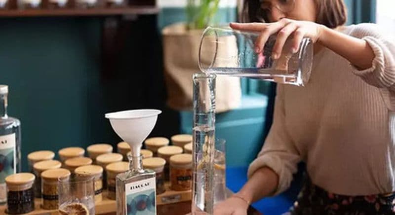 Billet Atelier création de votre gin sur-mesure à Paris 4ème - Bastille