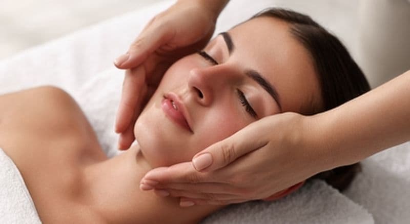 Billet Soin du visage à Paris 6ème - Métro Saint-Michel