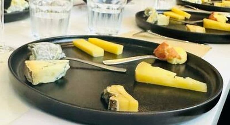 Billet Atelier de dégustation Fromages et vins à Paris 10ème