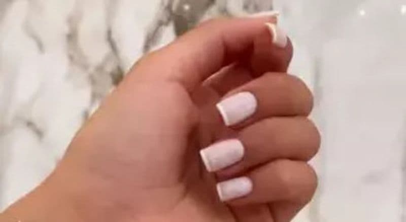 Billet Beauté des mains à paris 17ème - Métro Pont Cardinet