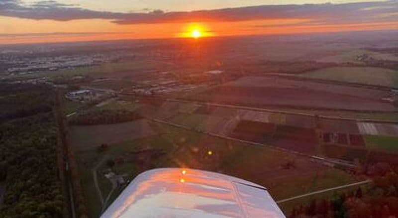 Initiation au pilotage d'avion léger près de Chavenay - Paris Ouest