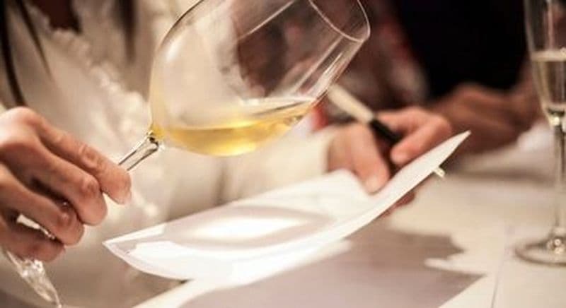 Billet Visite de caves historiques et dégustation de vins à Gordes