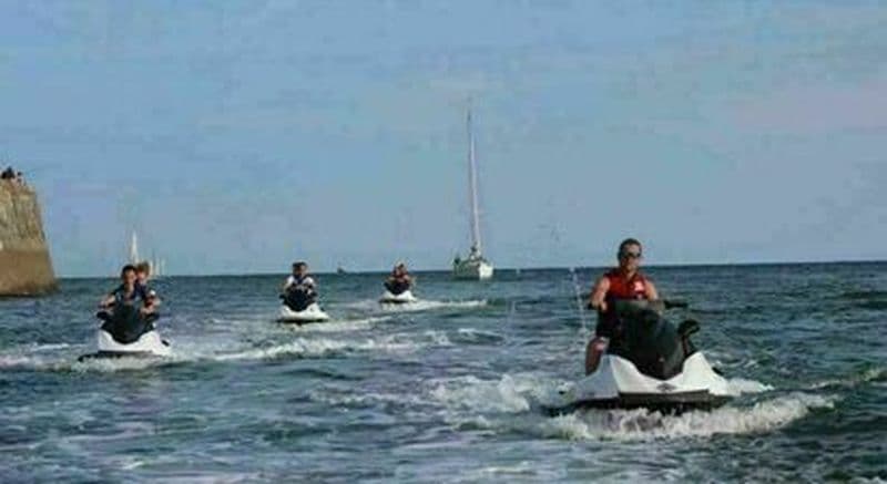 Randonnée en jet-ski au Sables-d'Olonne