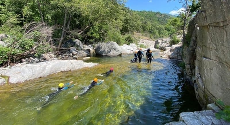 Canyoning au canyon du diable près de Montpellier