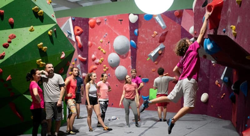 Salle d'escalade indoor à Bordeaux