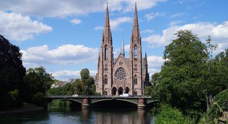 Escape game outdoor de chasse aux fantômes à Strasbourg