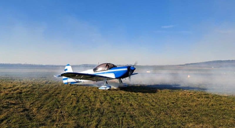 Baptême en avion de Voltige à Gisy-les-Nobles près de Sens