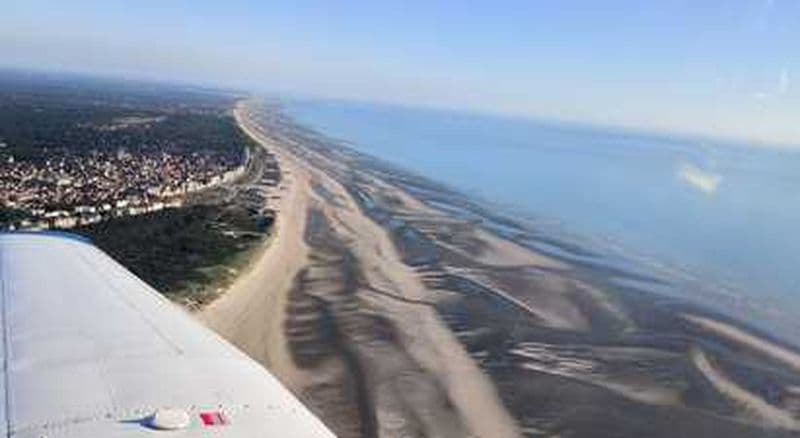 Billet Envolez-vous vers Le Touquet en vol partagé à deux pour une journée entre ciel et mer