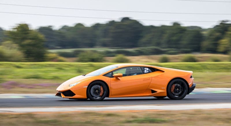 Pilotage en Lamborghini Huracan - Circuit de La Châtre