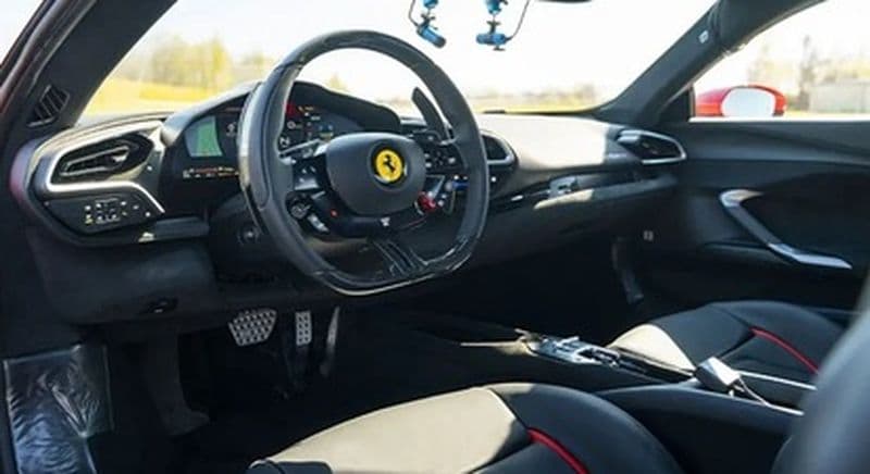 Billet Stage de pilotage en Ferrari F296 GTB - Circuit de La Châtre