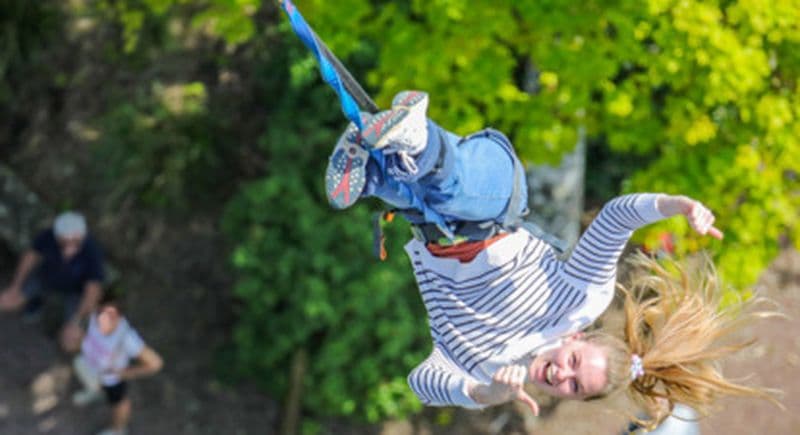 Saut à l'Élastique au Viaduc de la Souleuvre près de Caen