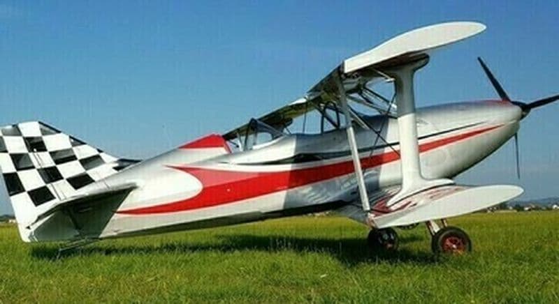 Baptême en avion Biplan depuis Nîmes - Vol découverte d'Avignon et sa région