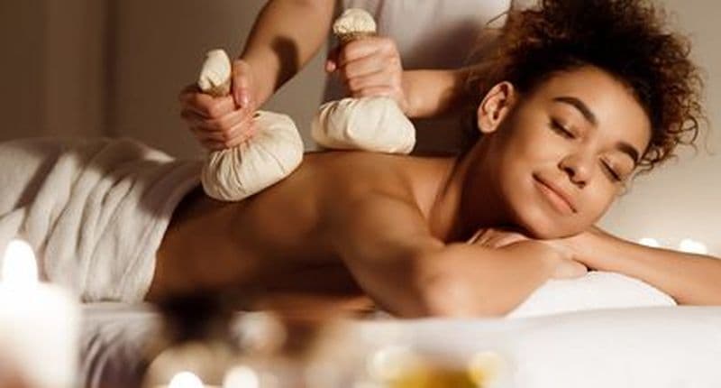 Massage thaï personnalisé à Versailles