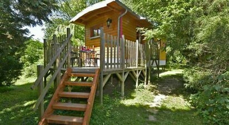 Billet Nuit insolite en roulotte à Dury près de Saint-Quentin