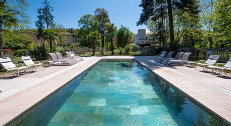 Week-end Insolite en Ecogite avec Spa près de Millau