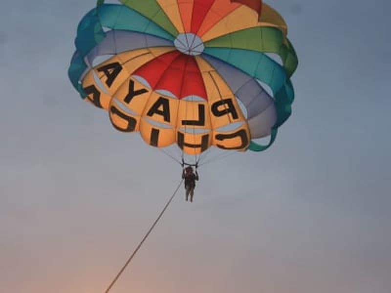 Vol en parachute ascensionnel depuis Playa Blanca, Lanzarote