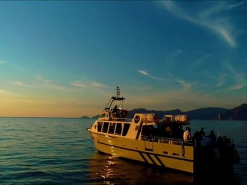 Billet Croisière au coucher du soleil dans les Calanques de Piana depuis Sagone ou Cargèse, Corse