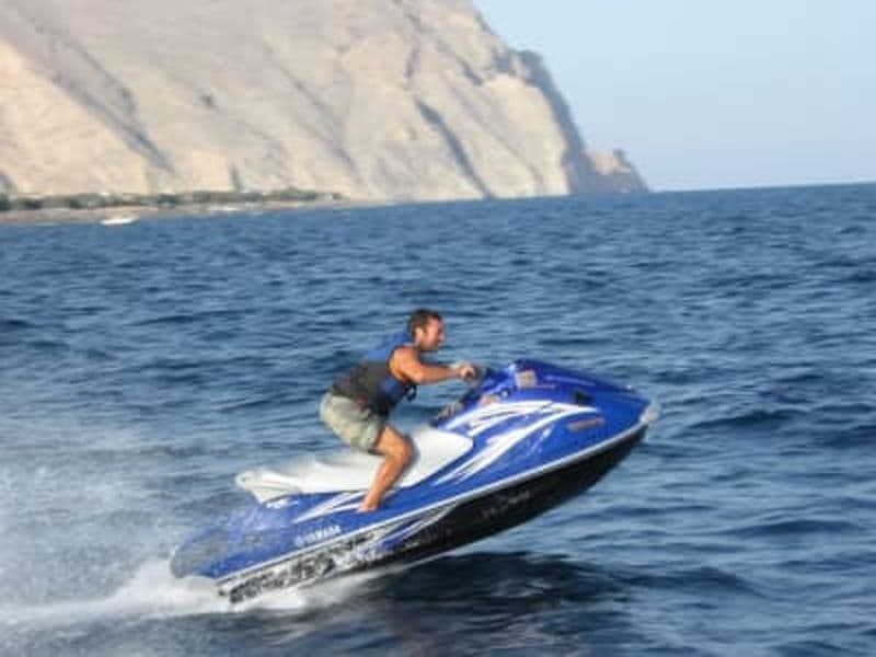 Billet Location de jet ski à la plage de Saint George, Santorin
