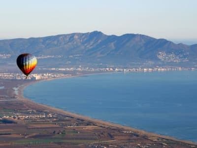 Vol en montgolfière au-dessus du Baix Empordà sur la Costa Brava, près de Gérone