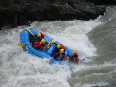 Billet Descente extrême en rafting de la rivière glaciaire Est, région nord-ouest de l'Islande.