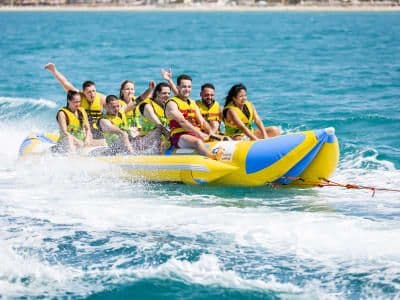 Bouée tractée dans la baie de Palma depuis El Arenal, Majorque