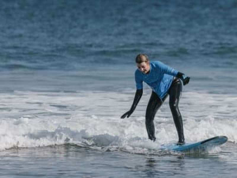Stage de surf à la plage de Cullen sur le Moray Firth