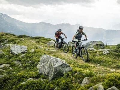 Billet VTT électrique à Chamonix et dégustation de produits locaux de Haute-Savoie