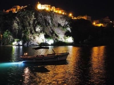 Croisière nocturne en gozzo depuis Agropoli dans le Cilento
