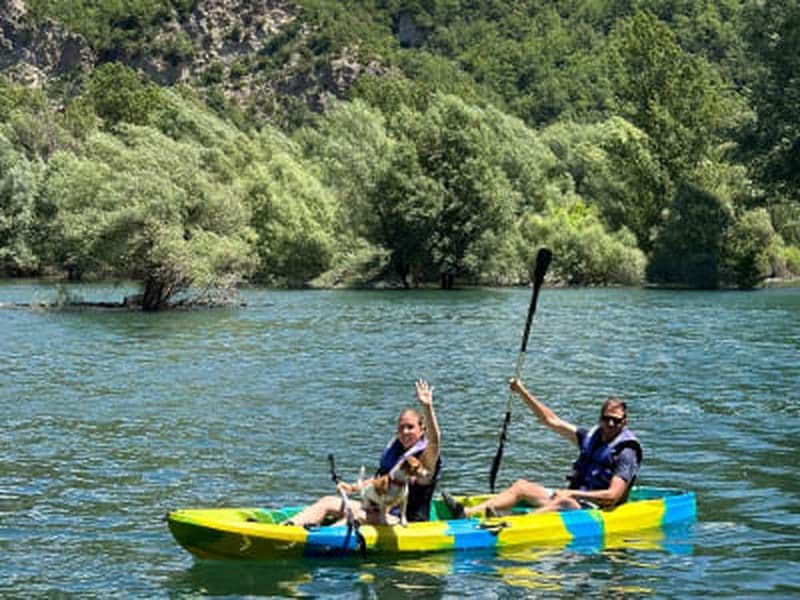 Billet Excursion en canoë sur le barrage d'Escales près du parc national d'Aigüestortes